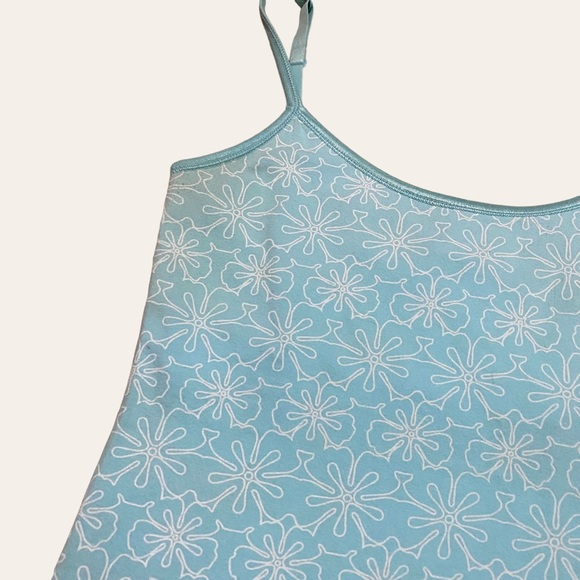 Nike Blue Hibiscus Flower Cami Tank Top - Picture 4 of 4